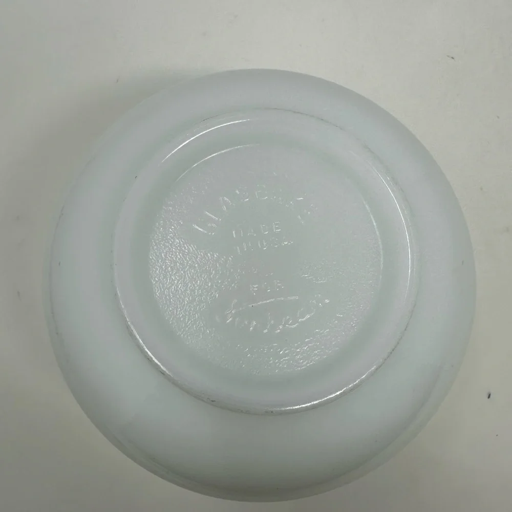Vintage Sunbeam GlassBake White Milk Glass Mixing Bowl 6.5